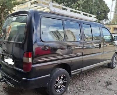 2000 Toyota Hiace 2LT