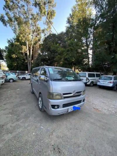 2007 Toyota Hiace