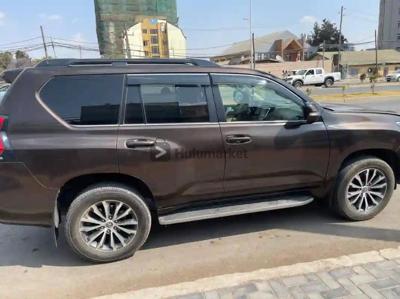 2022 Toyota 🏦Bank Loan Prado
 👉ከወለድ ነጻ ነዉ
Make:Toyota
M