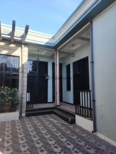 Bishoftu - , 4 Bedrooms, 3 Bathrooms, 150 Square Meters, for Sale