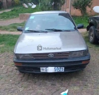 1992 Toyota hatchback