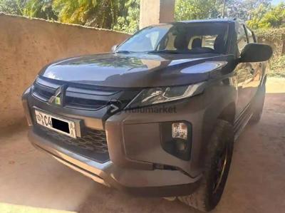 2021 Mitsubishi L200