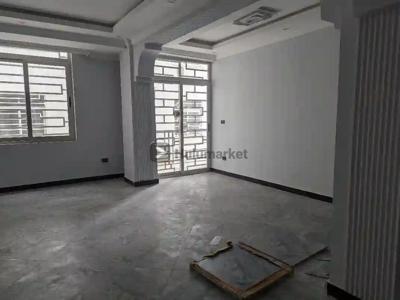 AYAT 49 HOSEA REALESTATE - , 3 Bedrooms, 2 Bathrooms, 117 Square Meters, for Sale