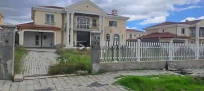 Tafo,CCD compound - , 4 Bedrooms, 3 Bathrooms, 1000 Square Meters, for Sale