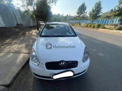 2010 Hyundai ❗️Hyundai accent ፆድት ያለ❗️