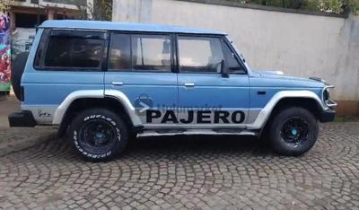 1989 Mitsubishi pajero