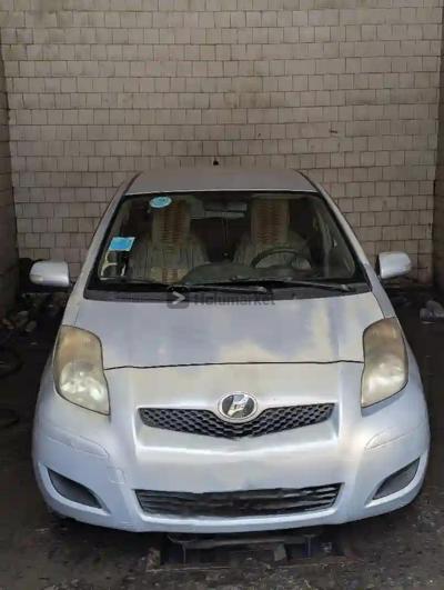 2008 Toyota(owner) Yaris compact