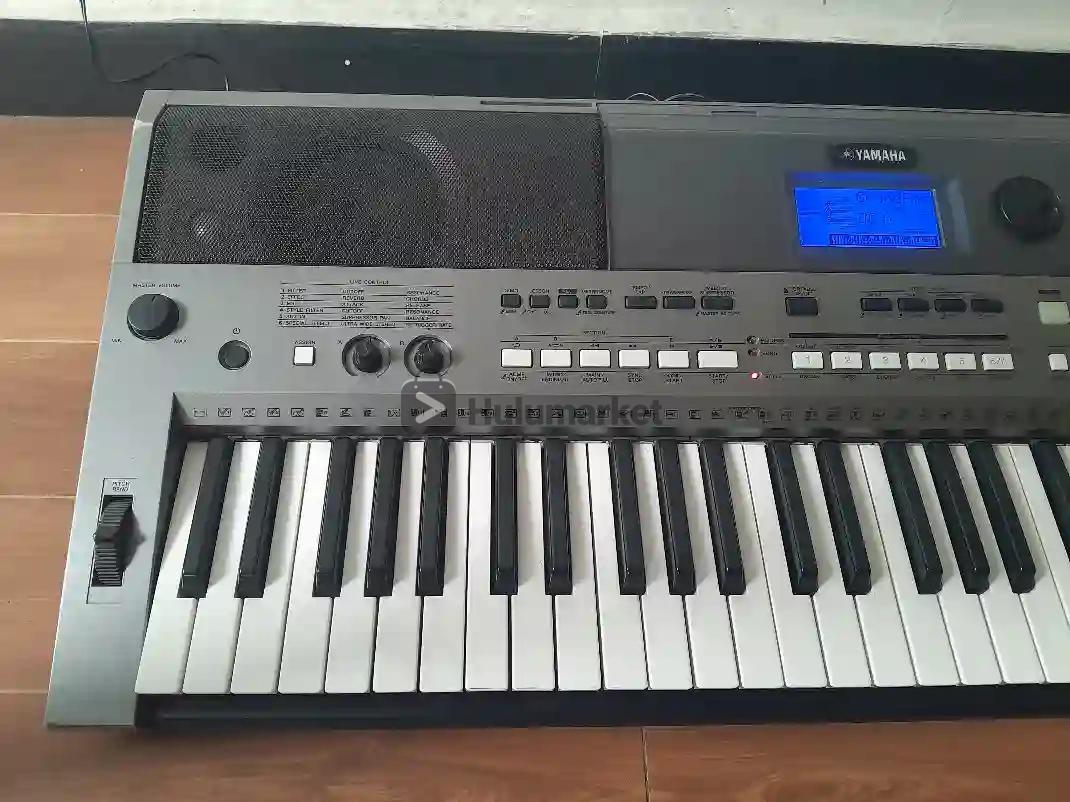 Yamaha Psr E443 Keyboard Piano