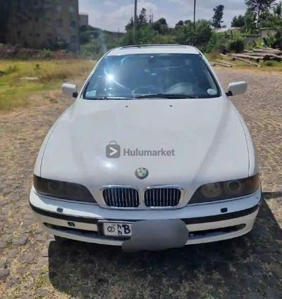 1998 BMW 528i 5-Series [2.8cc Only 98,000 km]