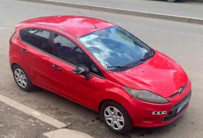 2011 Ford Fiesta