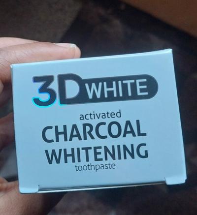 3D white activated charcoal whitening toothpaste