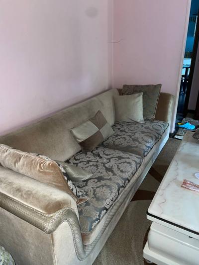 4 sofa slightly used