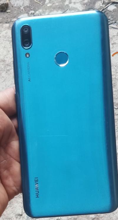 📲  huawei y9 2019 BLUE