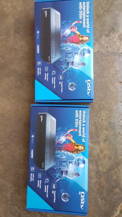 Dstv decoder