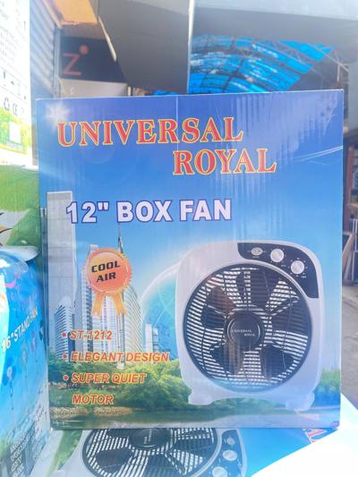 UNIVERSAL ROYAL 12" BOX FAN