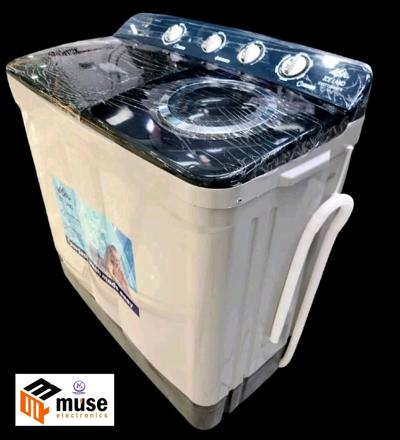 ICELAND 16KG WASHING MACHINE
